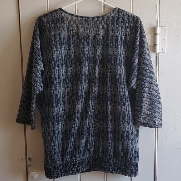 Maurices Fall Blouse with Built In Cami Size M - Picture 3 of 3